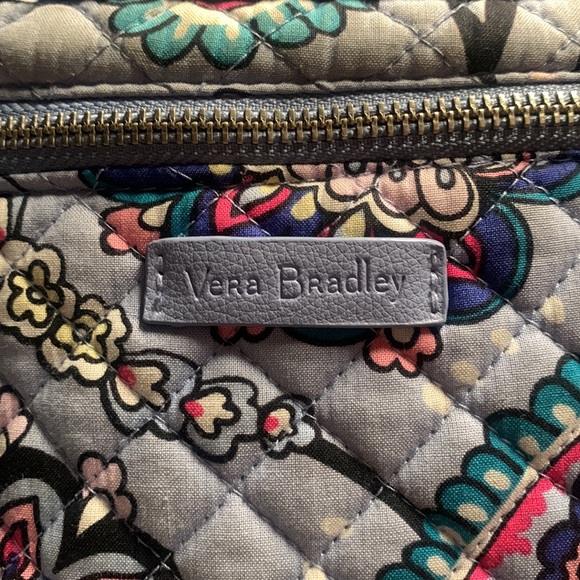 Vera Bradley Tote Bag in great condition - Picture 2 of 4